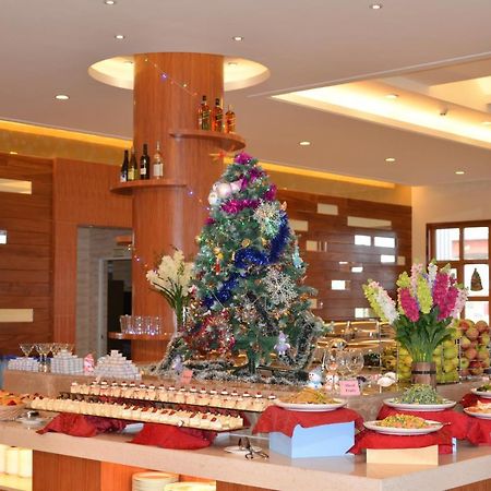 Golden Peacock Resort Hotel Бейра Екстер'єр фото