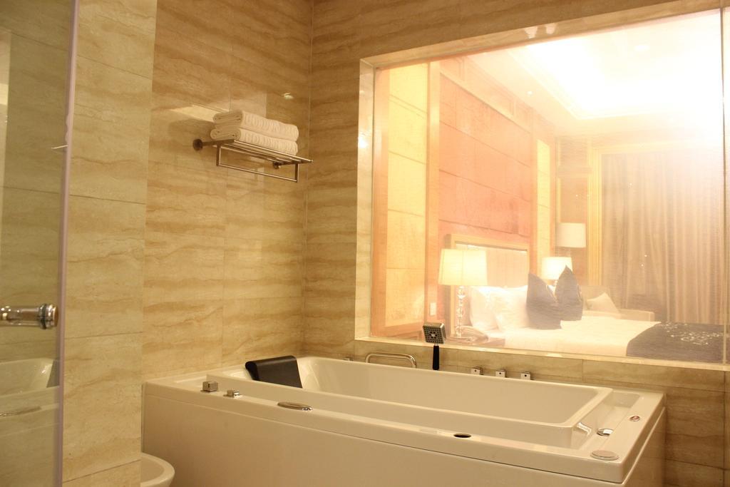 Golden Peacock Resort Hotel Бейра Номер фото
