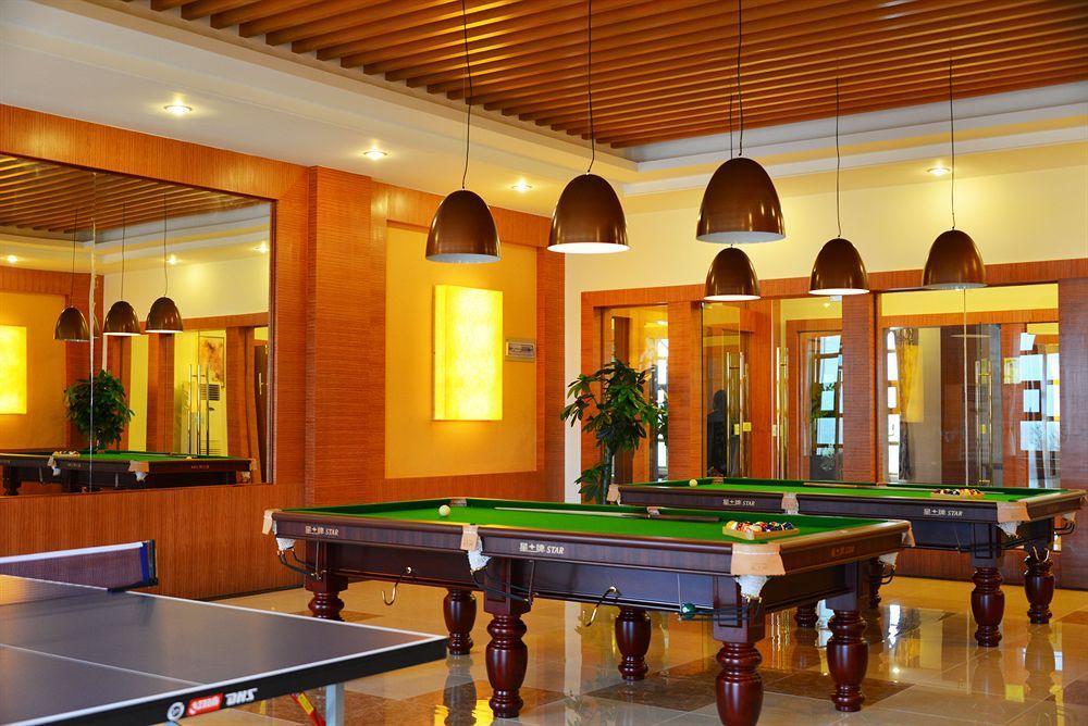 Golden Peacock Resort Hotel Бейра Екстер'єр фото