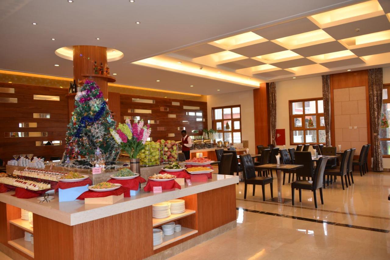 Golden Peacock Resort Hotel Бейра Екстер'єр фото